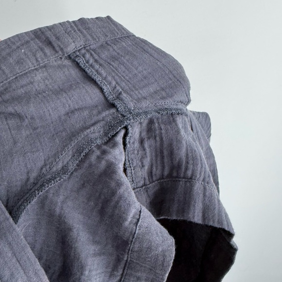 Aritzia Community 100% Organic Cotton Gauze Textured Shorts S Blue Gray Boho - Picture 10 of 12